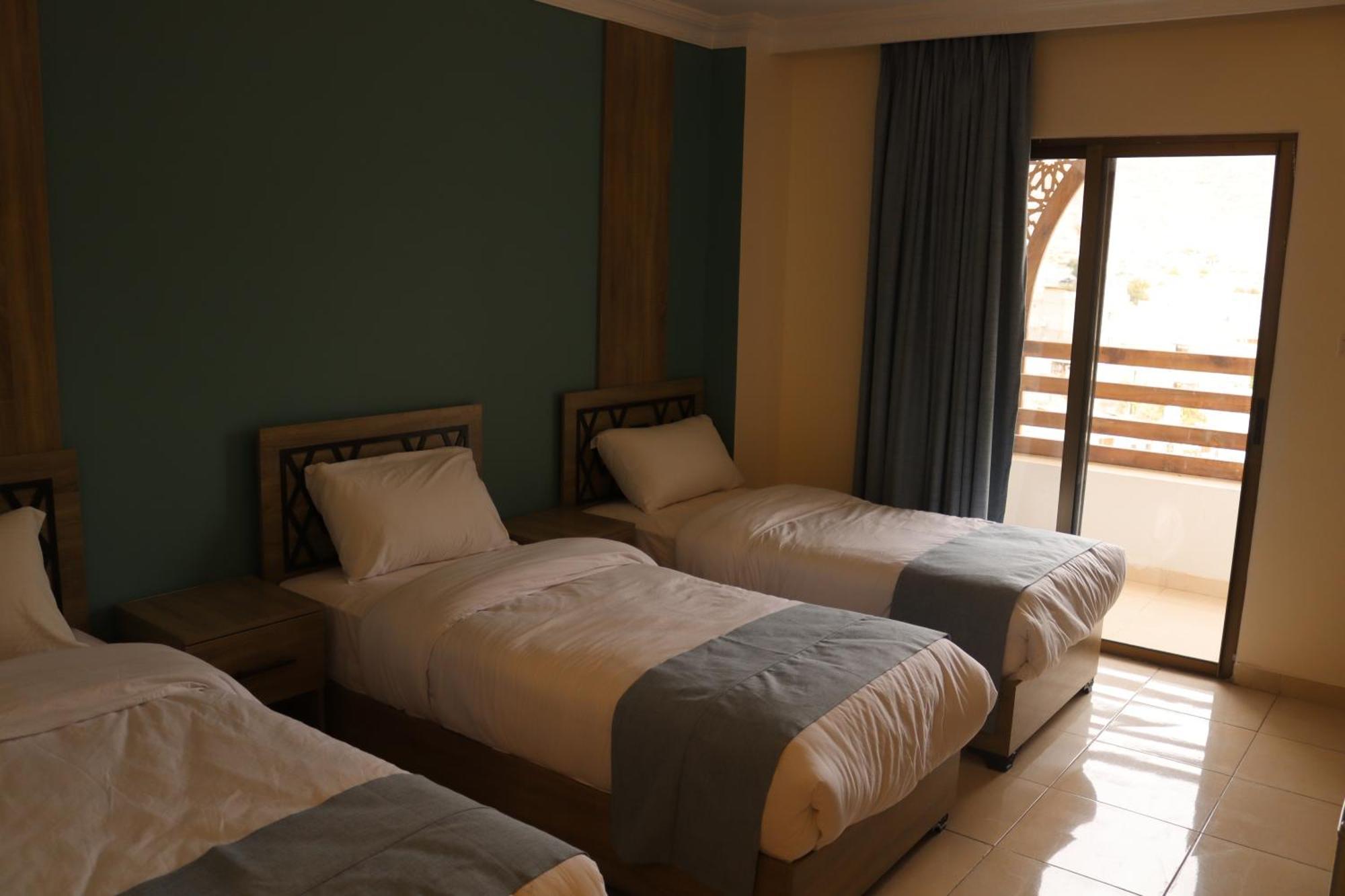Mariam Boutique Hotel Акаба Екстер'єр фото